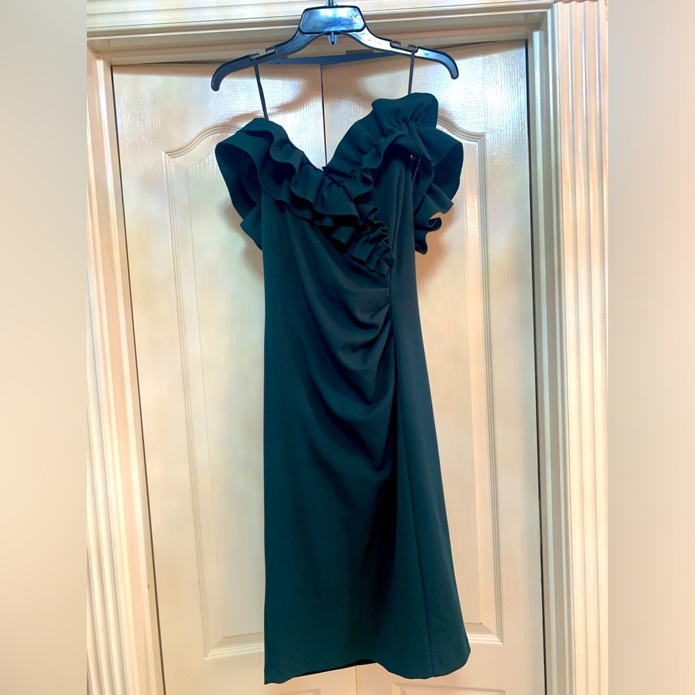 Women’s green off the shoulder cocktail dress